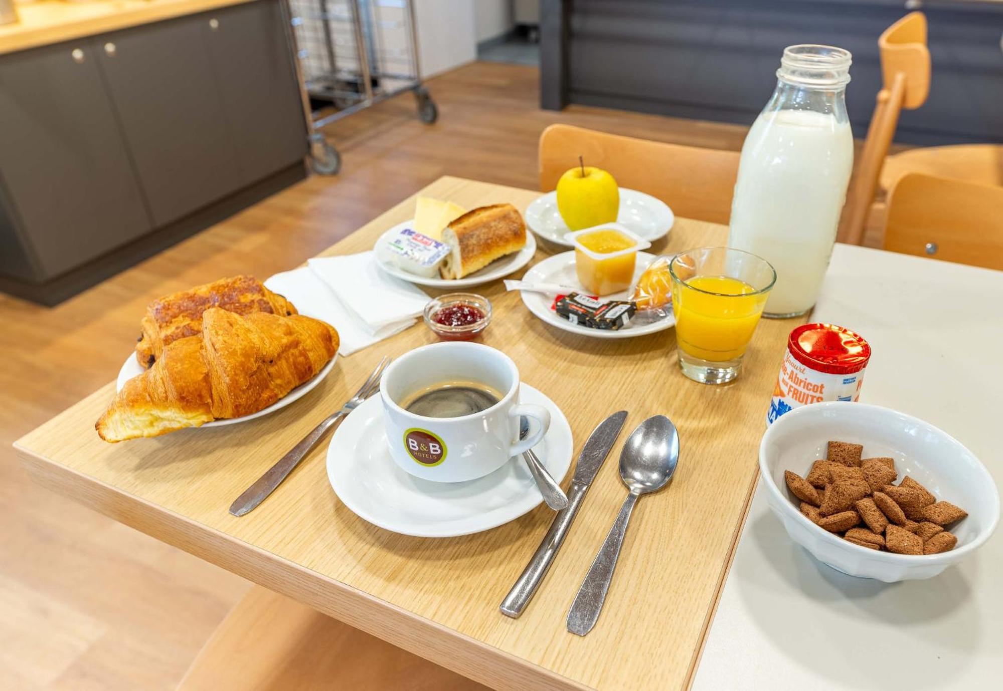 B&B Hotel Nantes Aeroport Bouguenais Zewnętrze zdjęcie