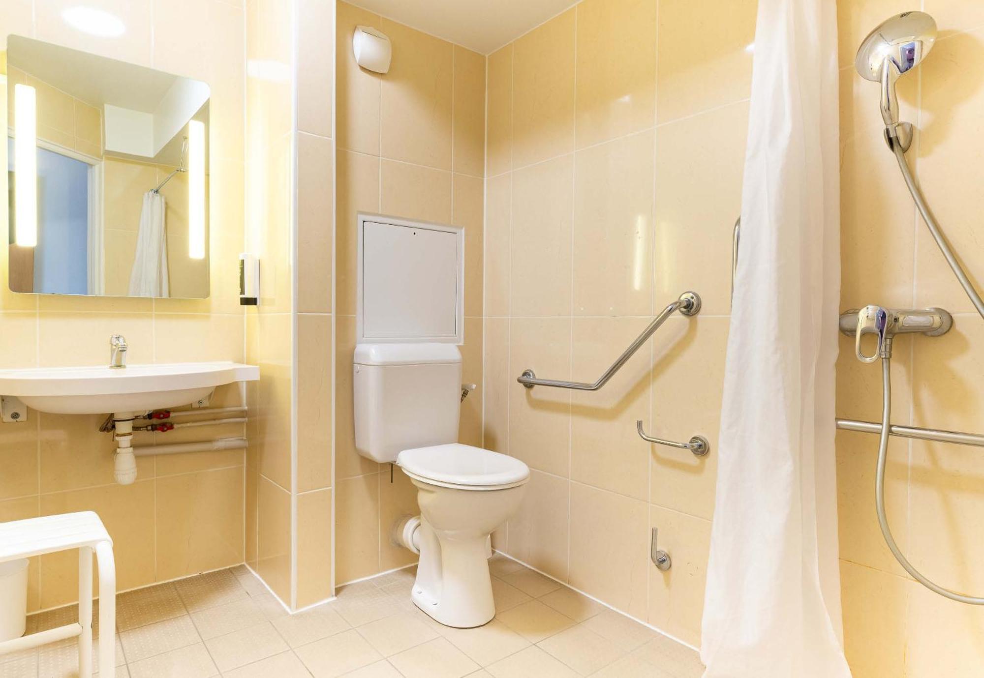 B&B Hotel Nantes Aeroport Bouguenais Zewnętrze zdjęcie